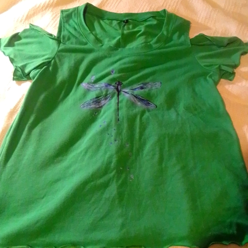 Cold Shoulder Shirt Sleeve Shirt